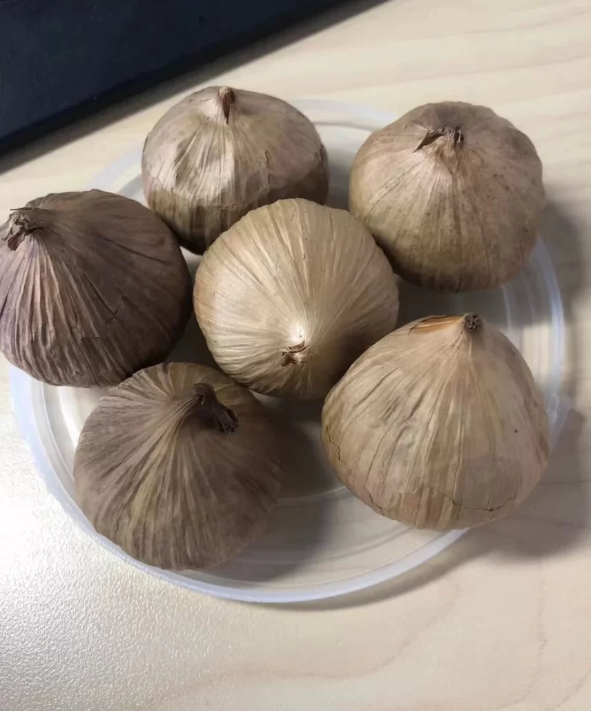 good_BLACK_garlic