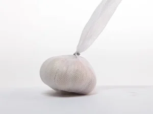 mesh-bag-packaged-garlic